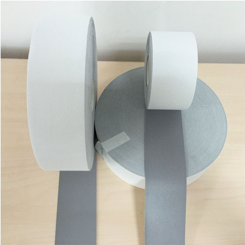 亮銀全棉阻燃反光布