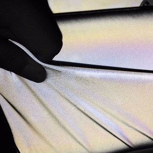薄型亮銀單面彈力布
